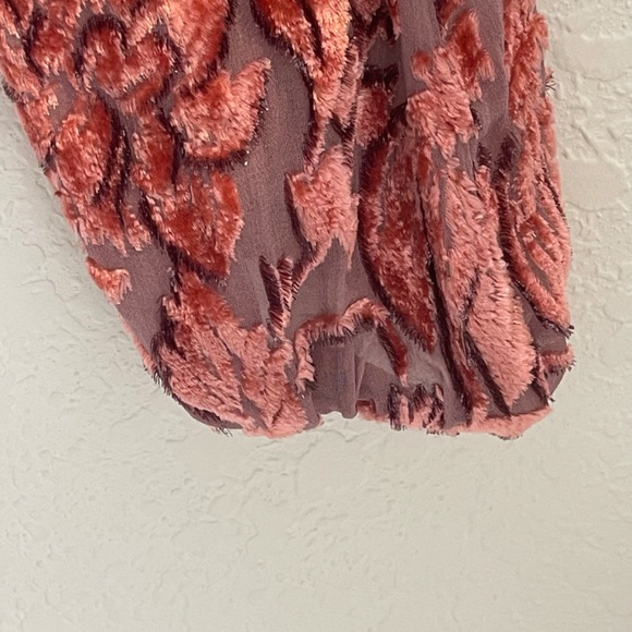 Alexis Long Sleeve Silk Sheer Velvet Top Front Tie Deep V Neckline Size M Salmon - Picture 6 of 12